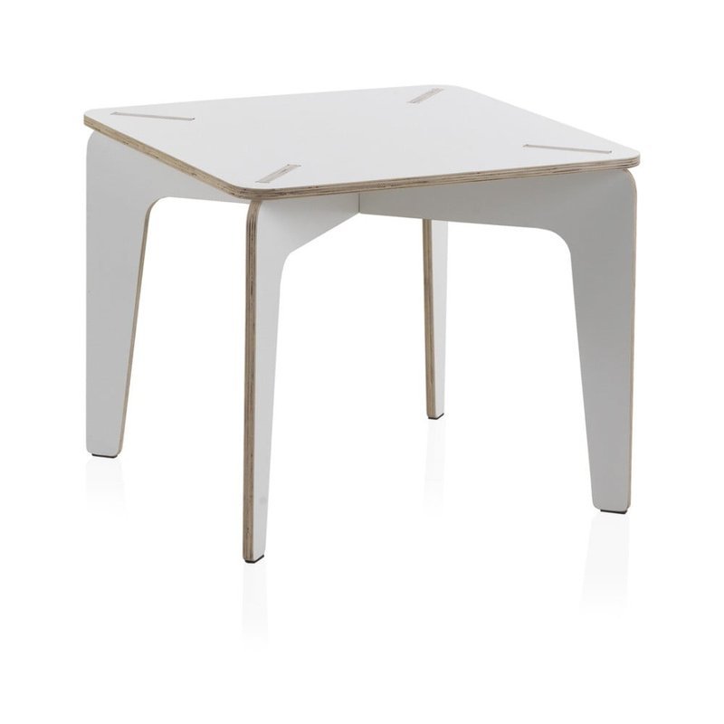 biely-detsky-stol-z-preglejky-geese-piper-60-x-60-cm